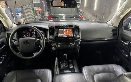 Toyota Land Cruiser 200, 2012 год, 4 290 000 рублей, 12 фотография