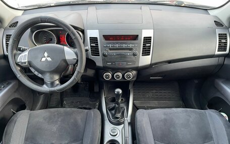 Mitsubishi Outlander III рестайлинг 3, 2008 год, 850 000 рублей, 7 фотография