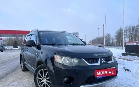 Mitsubishi Outlander III рестайлинг 3, 2008 год, 850 000 рублей, 2 фотография