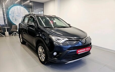 Toyota RAV4, 2017 год, 2 550 000 рублей, 3 фотография