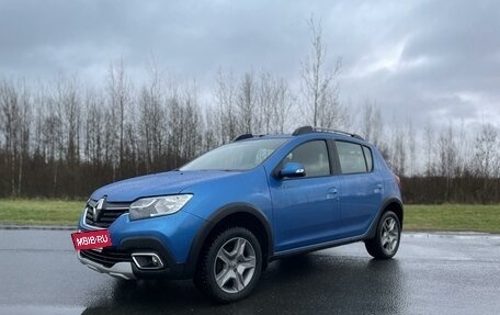 Renault Sandero II рестайлинг, 2020 год, 1 370 000 рублей, 2 фотография