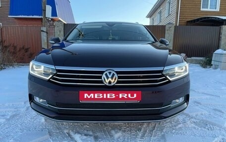 Volkswagen Passat B8 рестайлинг, 2015 год, 1 970 000 рублей, 4 фотография