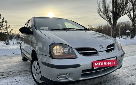 Nissan Tino, 2001 год, 468 000 рублей, 33 фотография