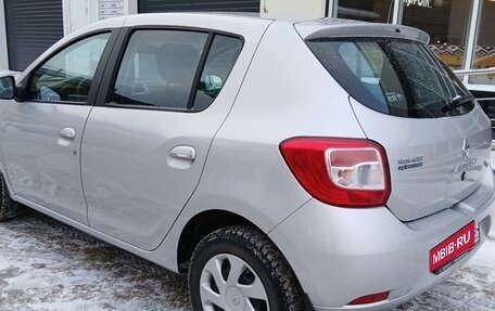 Renault Sandero II рестайлинг, 2014 год, 880 000 рублей, 4 фотография