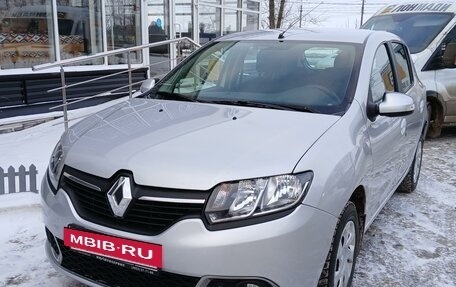 Renault Sandero II рестайлинг, 2014 год, 880 000 рублей, 3 фотография