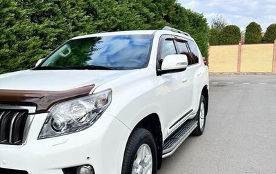 Toyota Land Cruiser Prado 150 рестайлинг 2, 2013 год, 3 090 000 рублей, 1 фотография