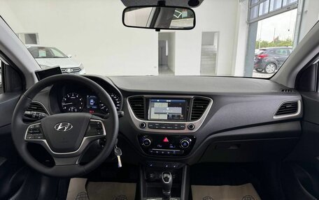 Hyundai Solaris II рестайлинг, 2018 год, 1 750 000 рублей, 15 фотография