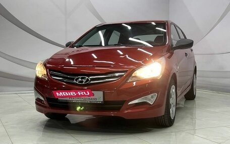 Hyundai Solaris II рестайлинг, 2015 год, 1 176 000 рублей, 2 фотография