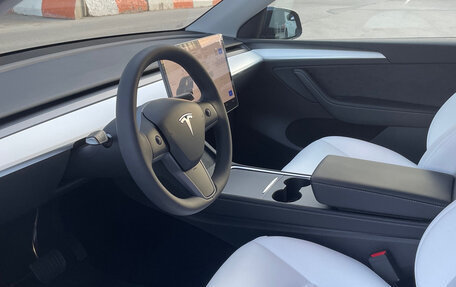 Tesla Model Y I, 2022 год, 4 999 999 рублей, 5 фотография