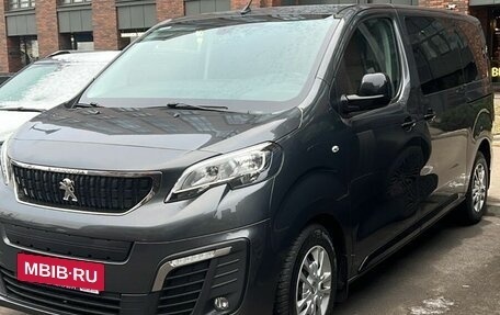 Peugeot Traveller I, 2021 год, 3 999 000 рублей, 2 фотография