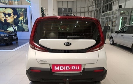 KIA Soul III, 2019 год, 1 529 000 рублей, 10 фотография