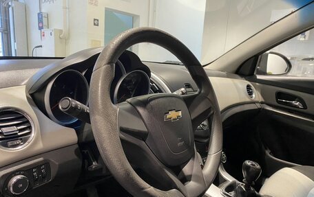 Chevrolet Cruze II, 2014 год, 950 000 рублей, 12 фотография