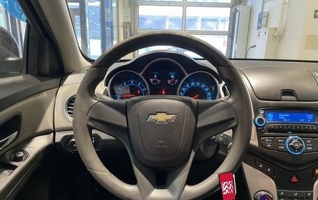 Chevrolet Cruze II, 2014 год, 950 000 рублей, 13 фотография