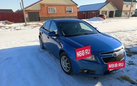 Chevrolet Cruze II, 2011 год, 690 000 рублей, 15 фотография