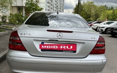 Mercedes-Benz E-Класс, 2003 год, 550 000 рублей, 5 фотография