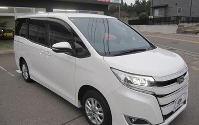 Toyota Noah III, 2021 год, 2 370 000 рублей, 1 фотография