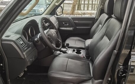 Mitsubishi Pajero IV, 2013 год, 2 450 000 рублей, 9 фотография