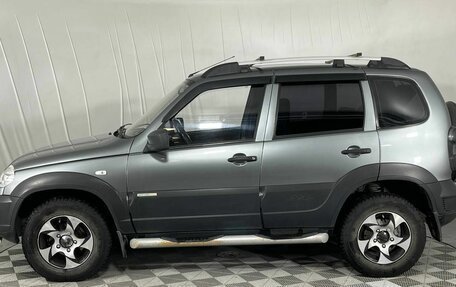 Chevrolet Niva I рестайлинг, 2015 год, 710 000 рублей, 8 фотография