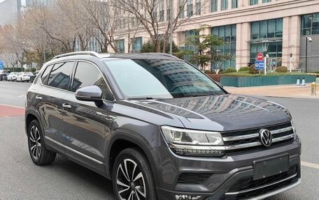 Volkswagen Tharu, 2020 год, 3 118 947 рублей, 2 фотография