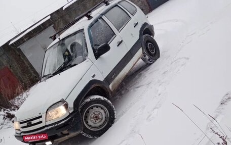 Chevrolet Niva I рестайлинг, 2004 год, 170 000 рублей, 6 фотография