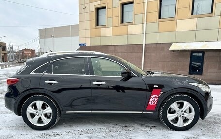 Infiniti FX II, 2011 год, 2 490 000 рублей, 4 фотография