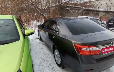 Toyota Camry, 2013 год, 1 735 000 рублей, 2 фотография