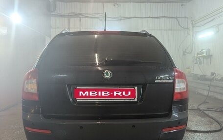 Skoda Octavia, 2012 год, 1 350 000 рублей, 2 фотография