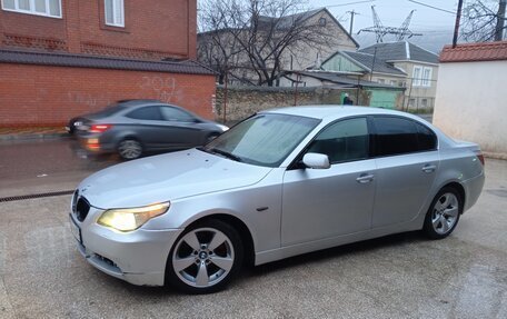 BMW 5 серия, 2004 год, 720 000 рублей, 10 фотография