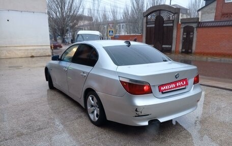 BMW 5 серия, 2004 год, 720 000 рублей, 15 фотография