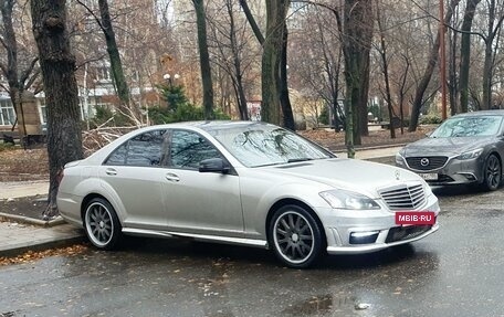 Mercedes-Benz S-Класс, 2006 год, 1 400 000 рублей, 4 фотография