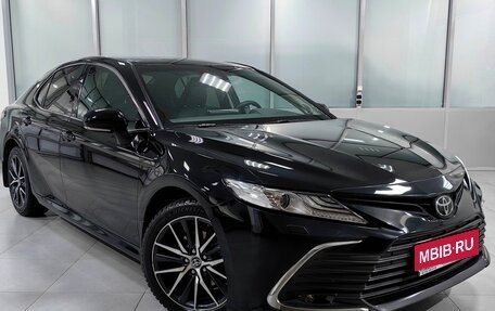 Toyota Camry, 2022 год, 3 555 000 рублей, 1 фотография