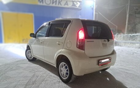 Toyota Passo III, 2004 год, 385 000 рублей, 3 фотография