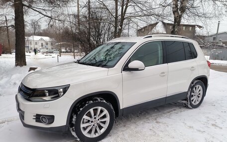 Volkswagen Tiguan I, 2012 год, 1 490 000 рублей, 2 фотография