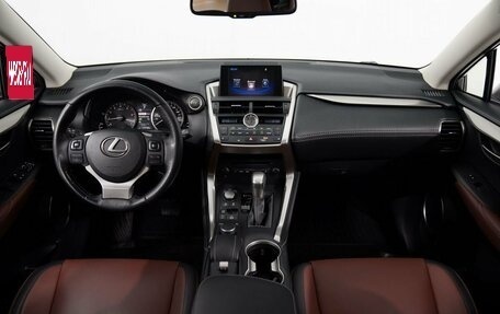 Lexus NX I, 2016 год, 2 850 000 рублей, 25 фотография