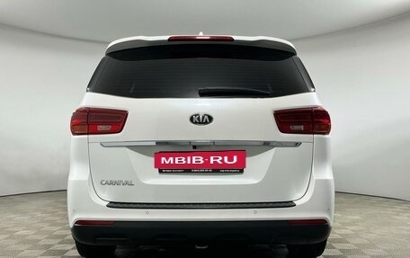 KIA Carnival III, 2019 год, 2 492 400 рублей, 5 фотография