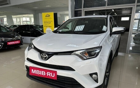 Toyota RAV4, 2018 год, 2 550 000 рублей, 3 фотография