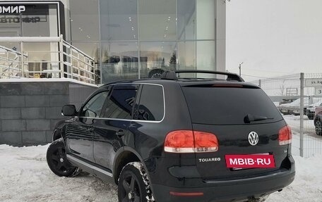 Volkswagen Touareg III, 2005 год, 900 000 рублей, 7 фотография