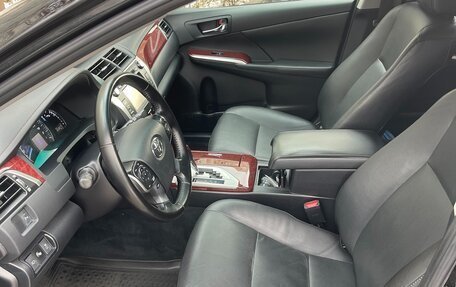 Toyota Camry, 2014 год, 2 180 000 рублей, 16 фотография