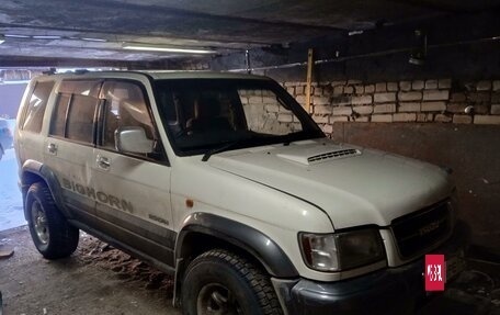 Isuzu Bighorn II, 1999 год, 700 000 рублей, 2 фотография