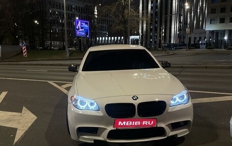 BMW 5 серия, 2013 год, 2 350 000 рублей, 3 фотография