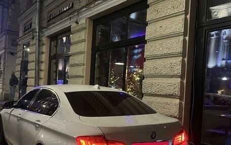 BMW 5 серия, 2013 год, 2 350 000 рублей, 2 фотография