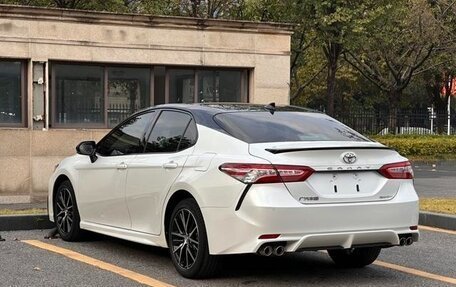 Toyota Camry, 2021 год, 3 200 000 рублей, 7 фотография