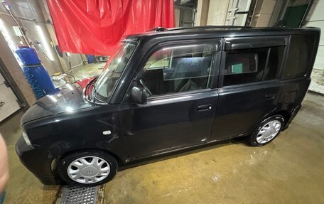 Scion xB II рестайлинг, 2004 год, 600 000 рублей, 5 фотография