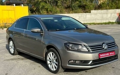 Volkswagen Passat B7, 2013 год, 1 025 000 рублей, 1 фотография