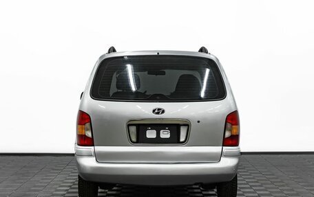 Hyundai Trajet I рестайлинг, 2001 год, 495 000 рублей, 5 фотография