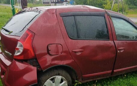 Renault Sandero I, 2011 год, 180 000 рублей, 2 фотография