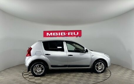 Renault Sandero I, 2013 год, 695 000 рублей, 2 фотография