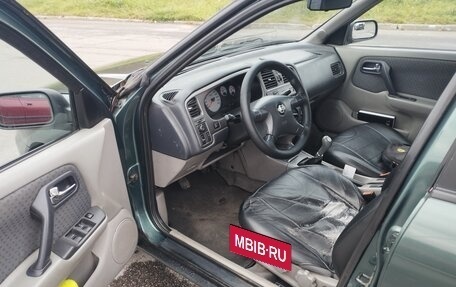 Nissan Primera II рестайлинг, 2001 год, 400 000 рублей, 13 фотография