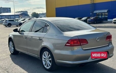 Volkswagen Passat B7, 2013 год, 1 025 000 рублей, 3 фотография