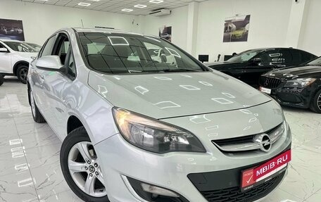 Opel Astra J, 2012 год, 1 059 000 рублей, 4 фотография